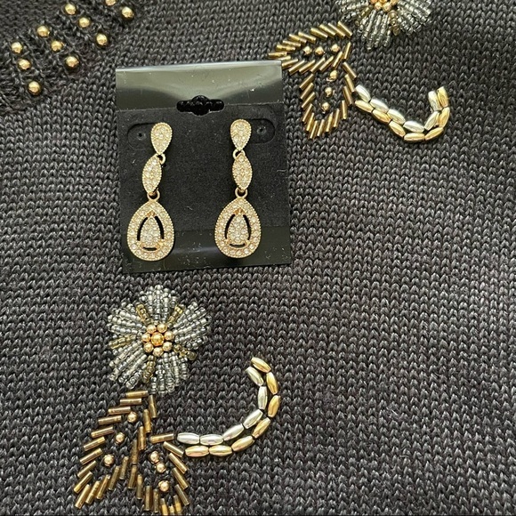 Gold Tone And Crystal Pear Shaped Drop Earrings - Picture 7 of 9